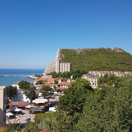 Family Hotel Venera Каварна Екстер'єр фото